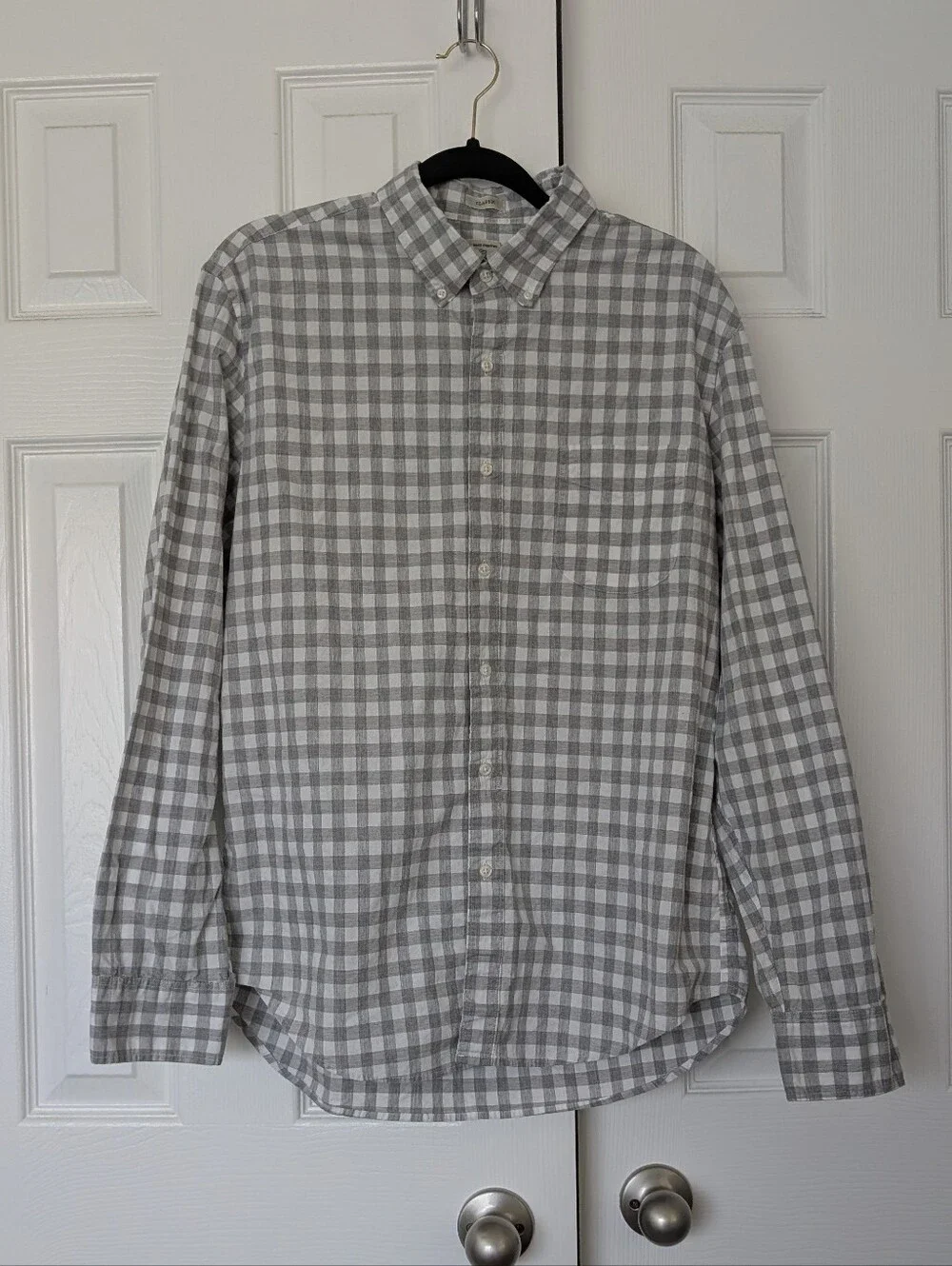 Bundle Of 2 J Crew Button-Down Plaid Shirts - Gray & Burgundy (Men)